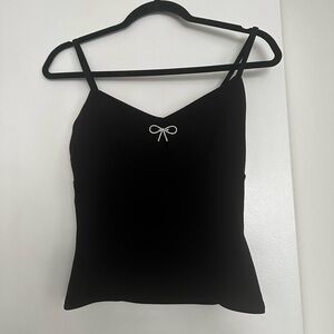 Black tank top with bow detail / Never worn